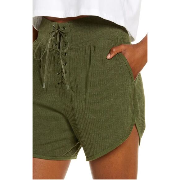 FREE PEOPLE FP Movement Green RIbbed Shorts // XS - Picture 3 of 13